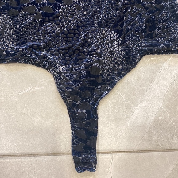 Guess Bodysuit | One Shoulder - Picture 5 of 13